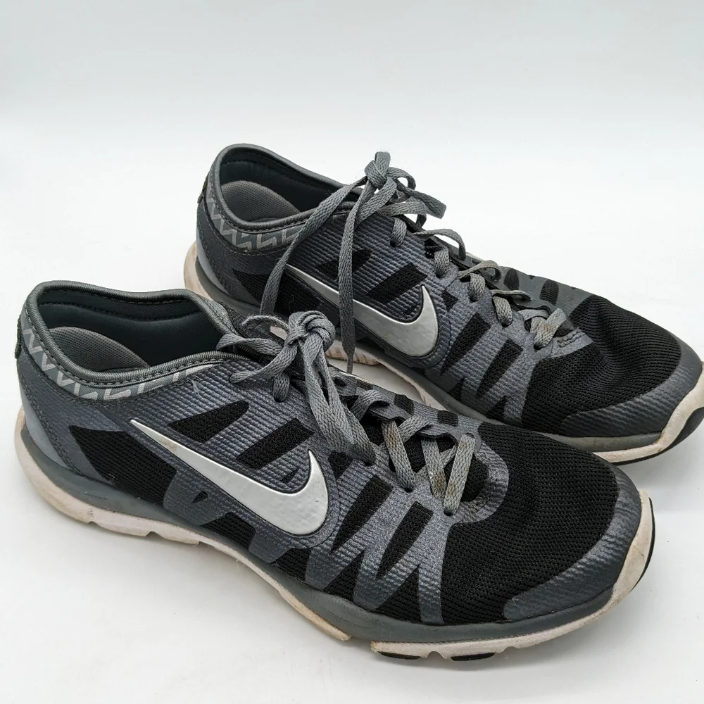 Nike Training Flex Supreme TR3  Sneaker Women's 8.5 Euro 40